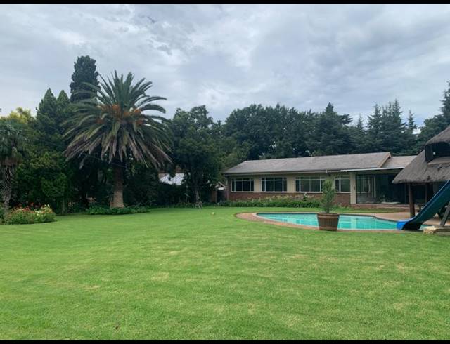 4 BEDROOM HOUSE FOR SALE IN VANDERBIJLPARK SW 5